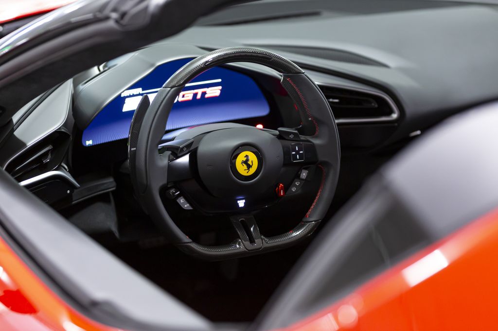 Ferrari 296 GTS 2023