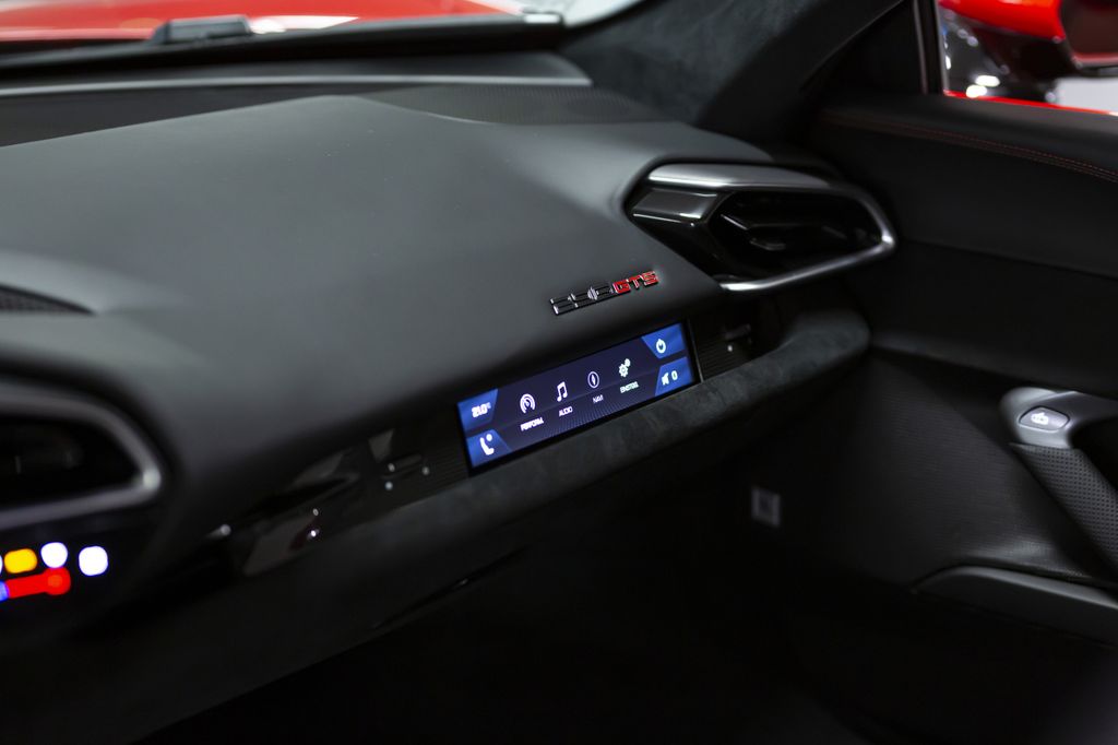 Ferrari 296 GTS 2023