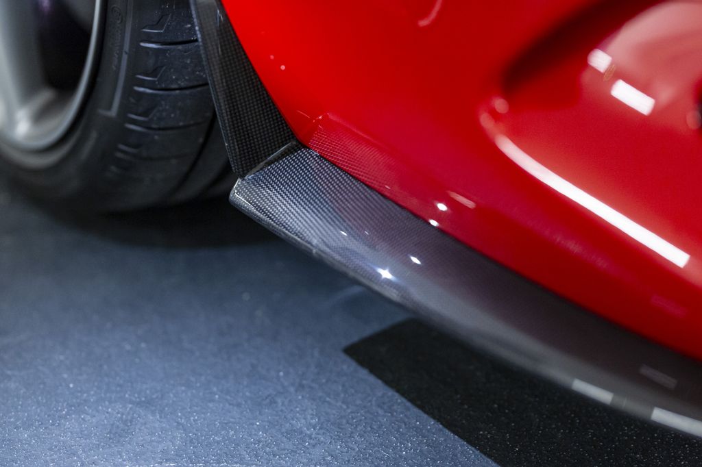 Ferrari 296 GTS 2023