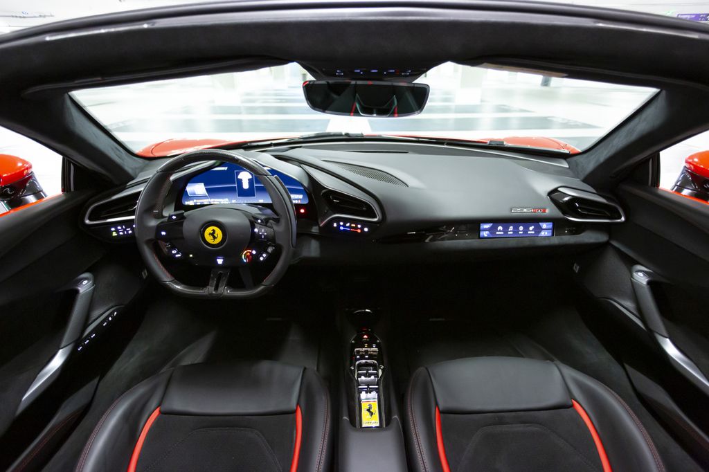 Ferrari 296 GTS 2023