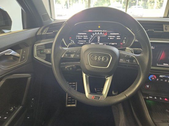 Audi RSQ3 2023