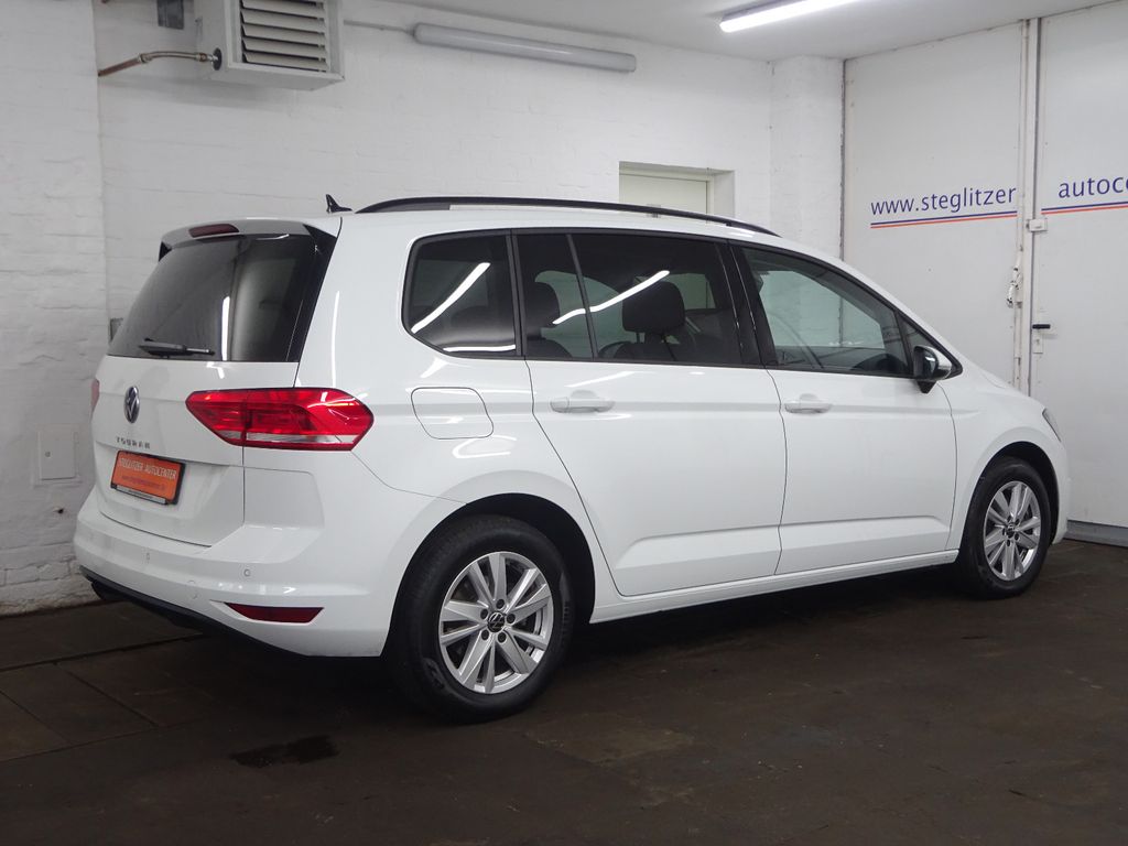 Volkswagen Touran 2024