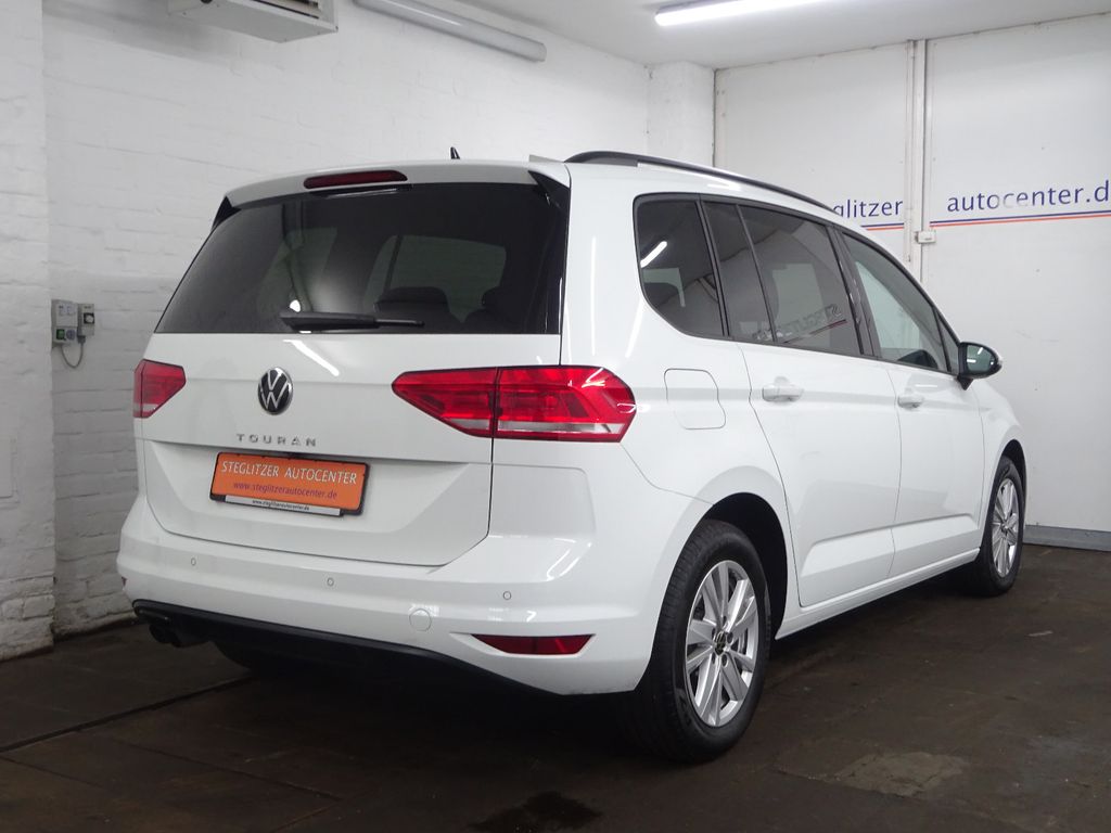 Volkswagen Touran 2024