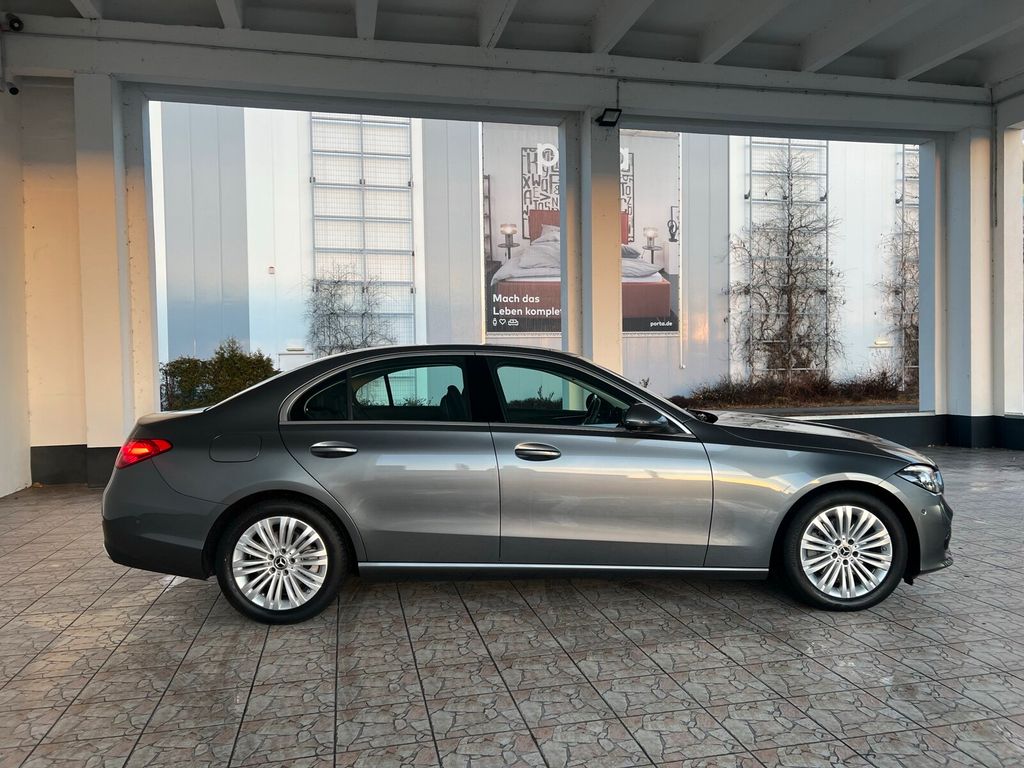 Mercedes-Benz C 220 2024