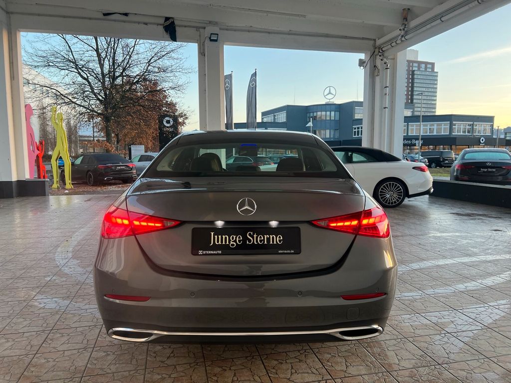 Mercedes-Benz C 220 2024