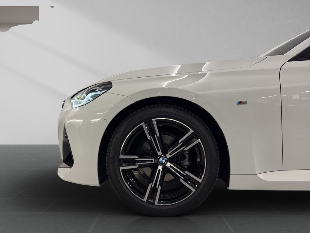 BMW 218 2024