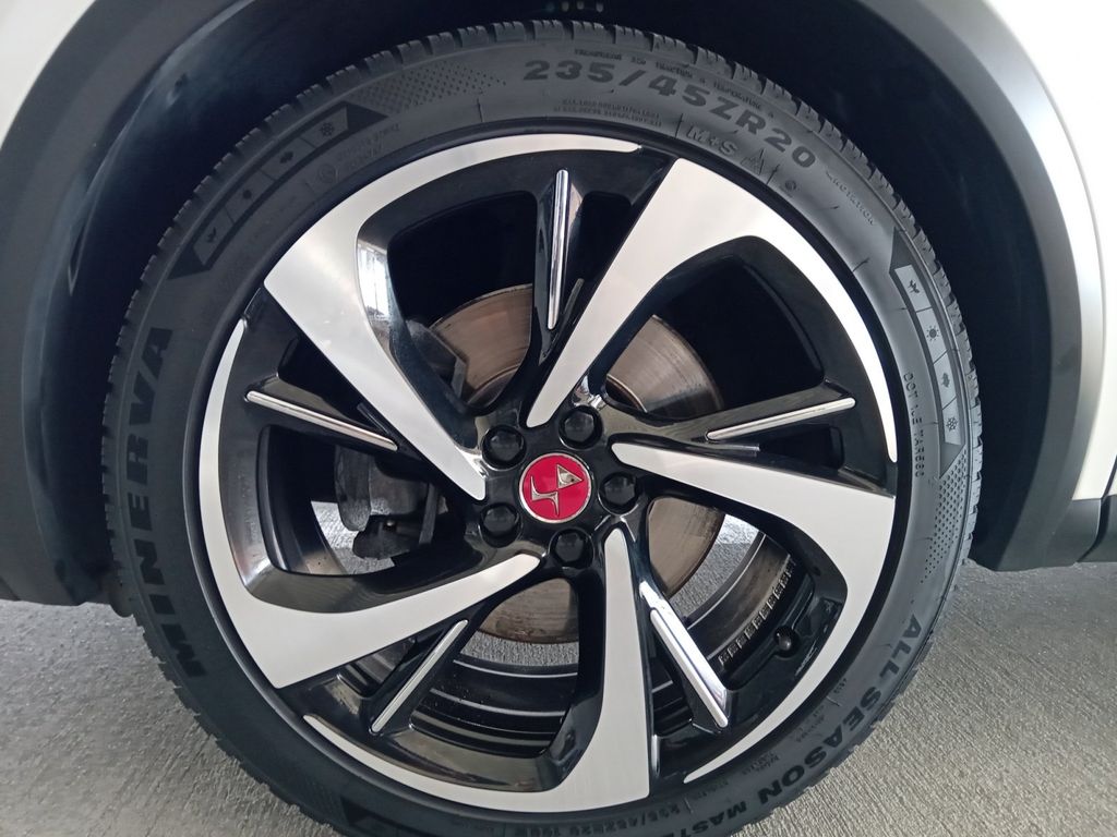 DS Automobiles DS7 (Crossback) 2021