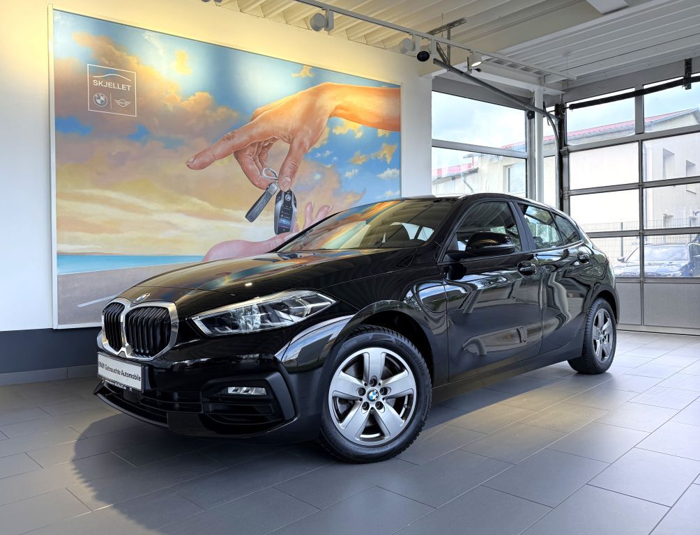 BMW 116 2022
