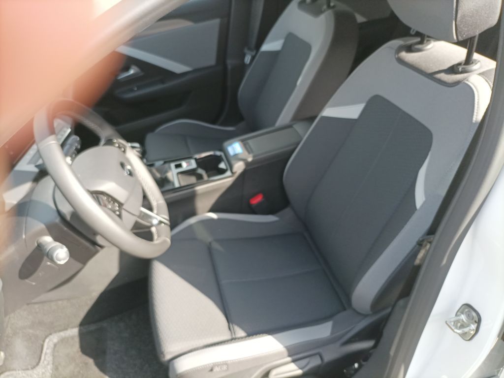 Opel Astra 2023