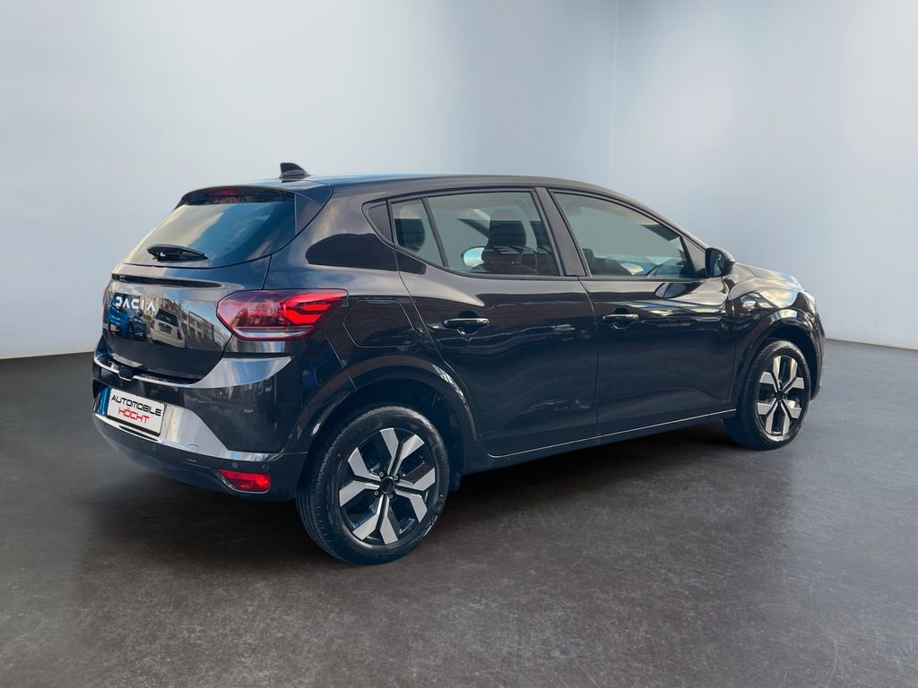 Dacia Sandero 2025