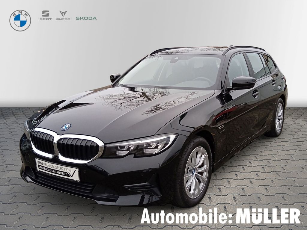 BMW 320 2022