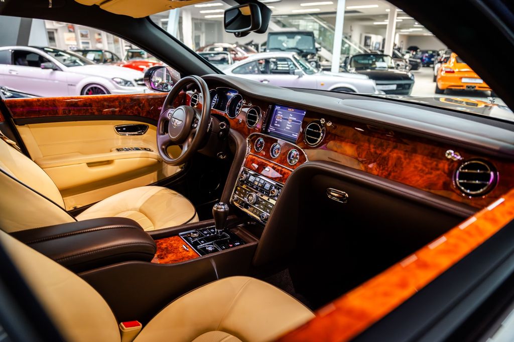 Bentley Mulsanne 2014