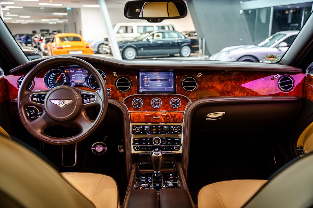 Bentley Mulsanne 2014