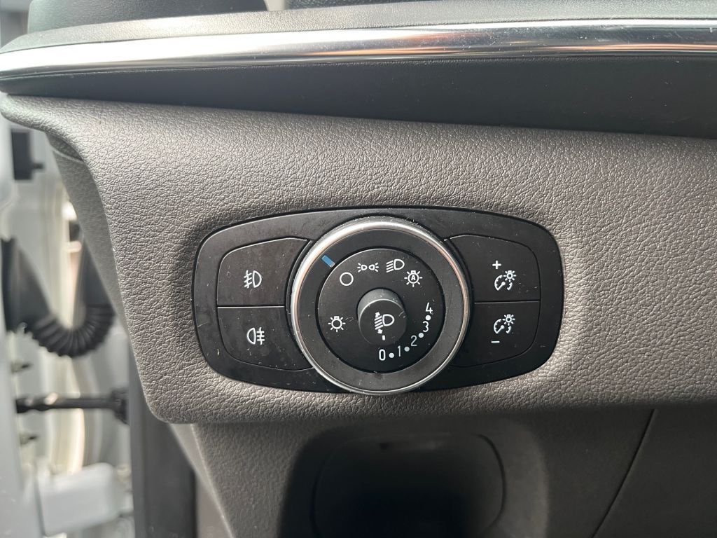 Ford Tourneo Custom 2022