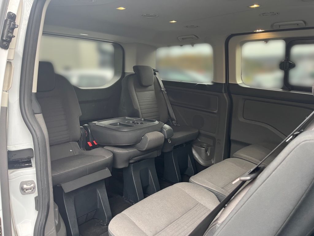 Ford Tourneo Custom 2022