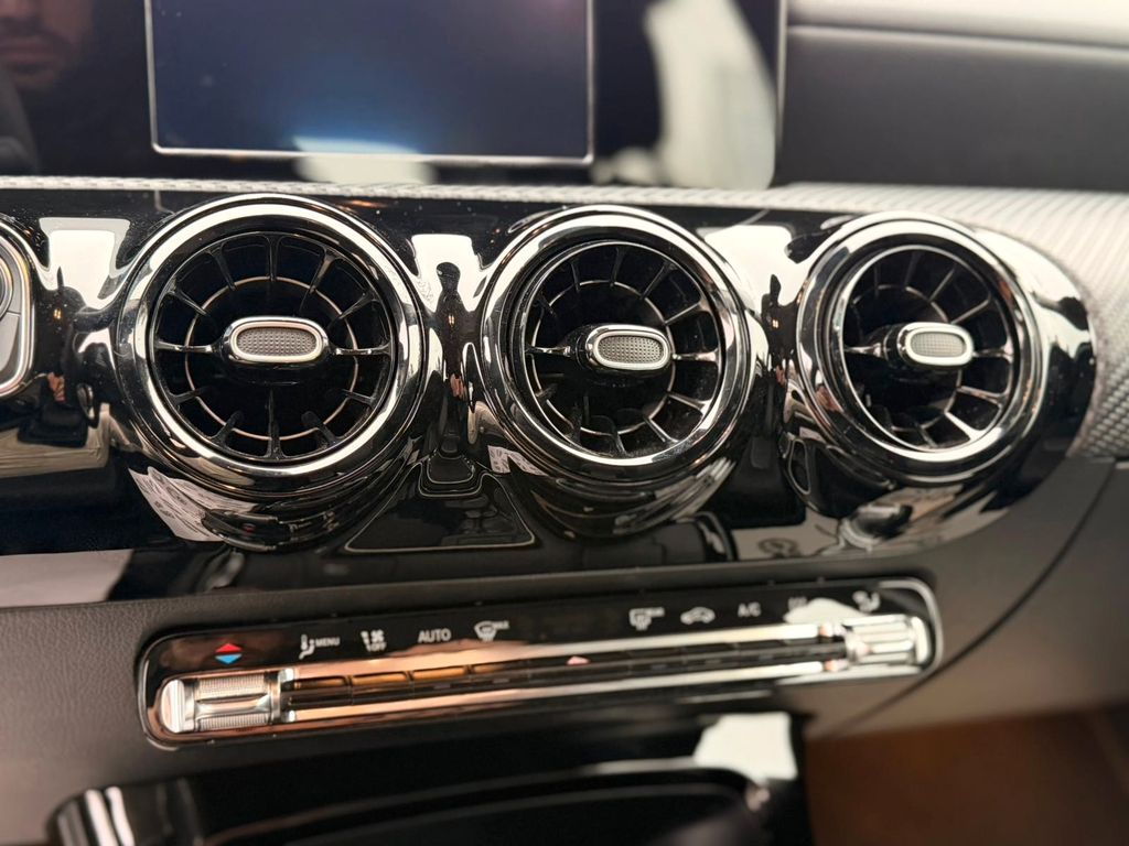 Mercedes-Benz A 250 2022