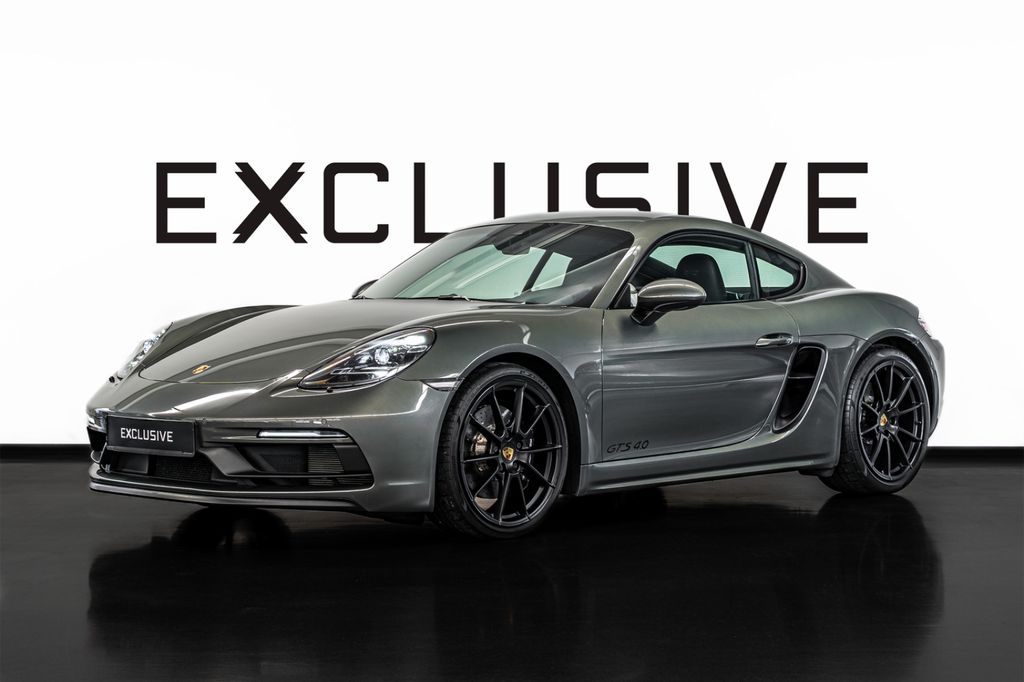 Porsche Cayman 2020