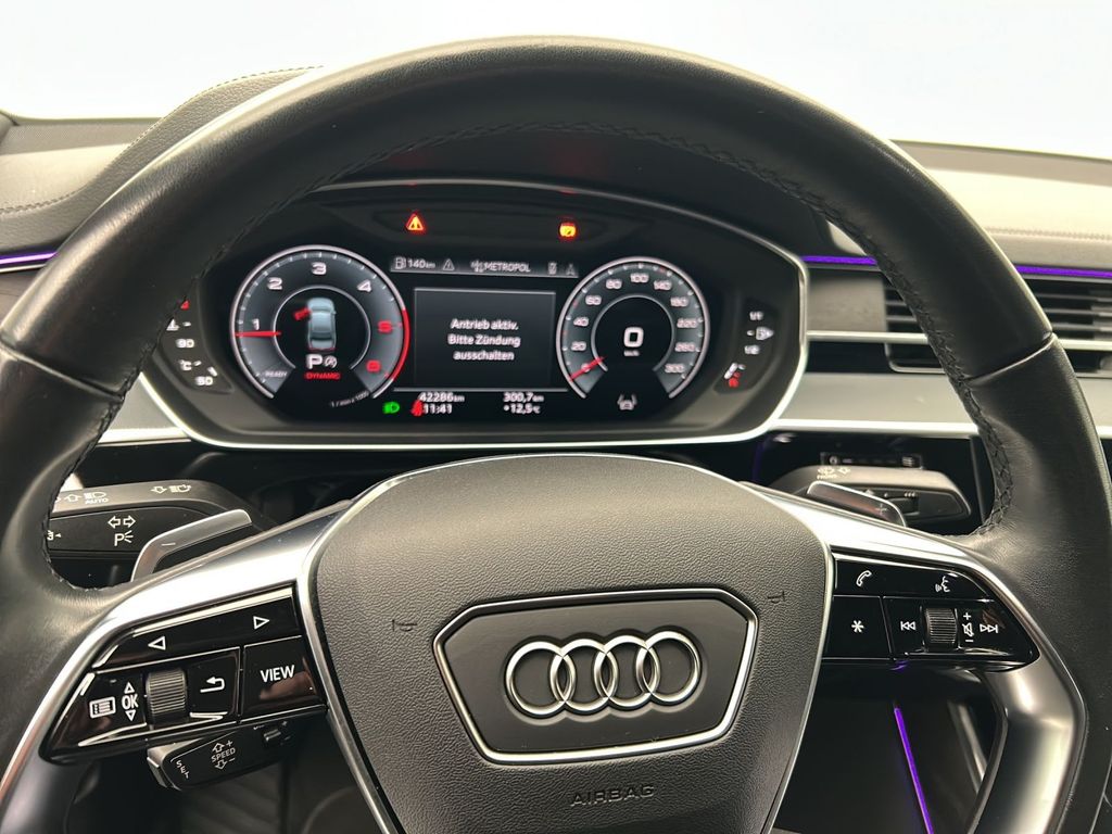 Audi A8 2023