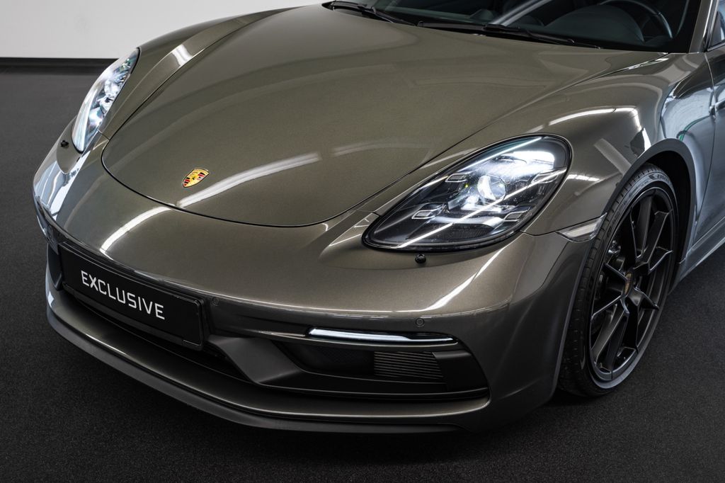 Porsche Cayman 2020