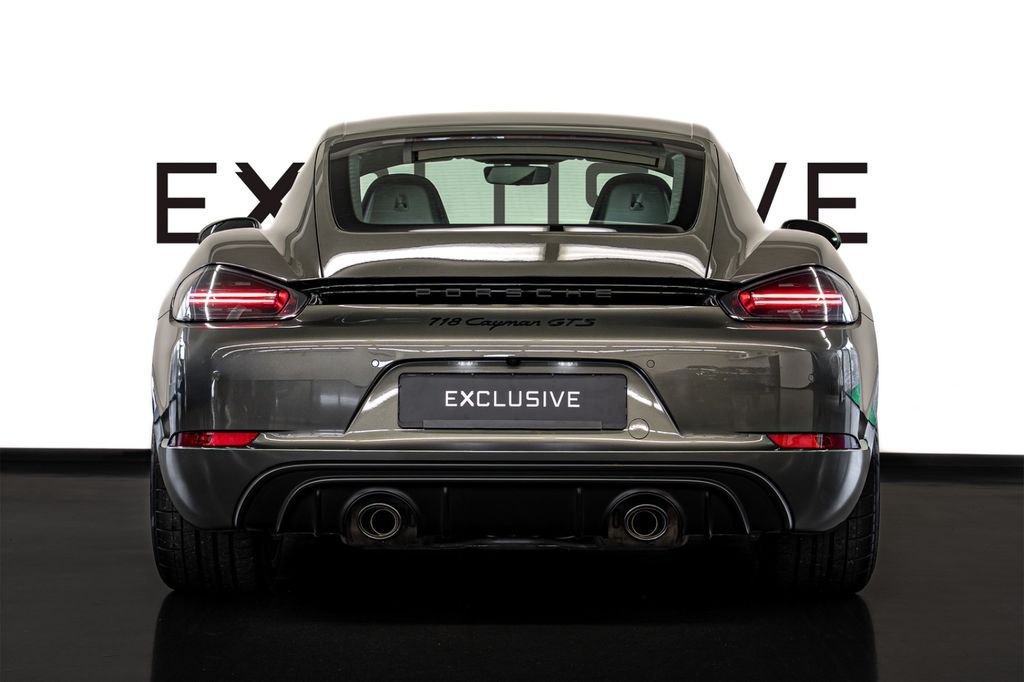 Porsche Cayman 2020