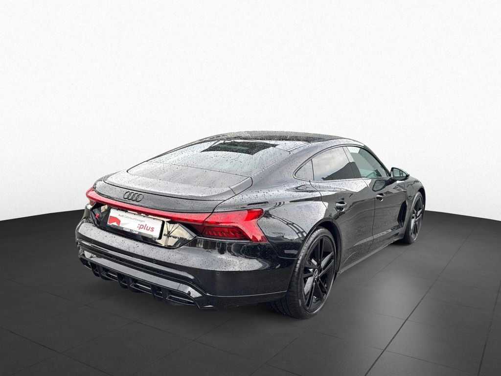 Audi RS e-tron GT 2023