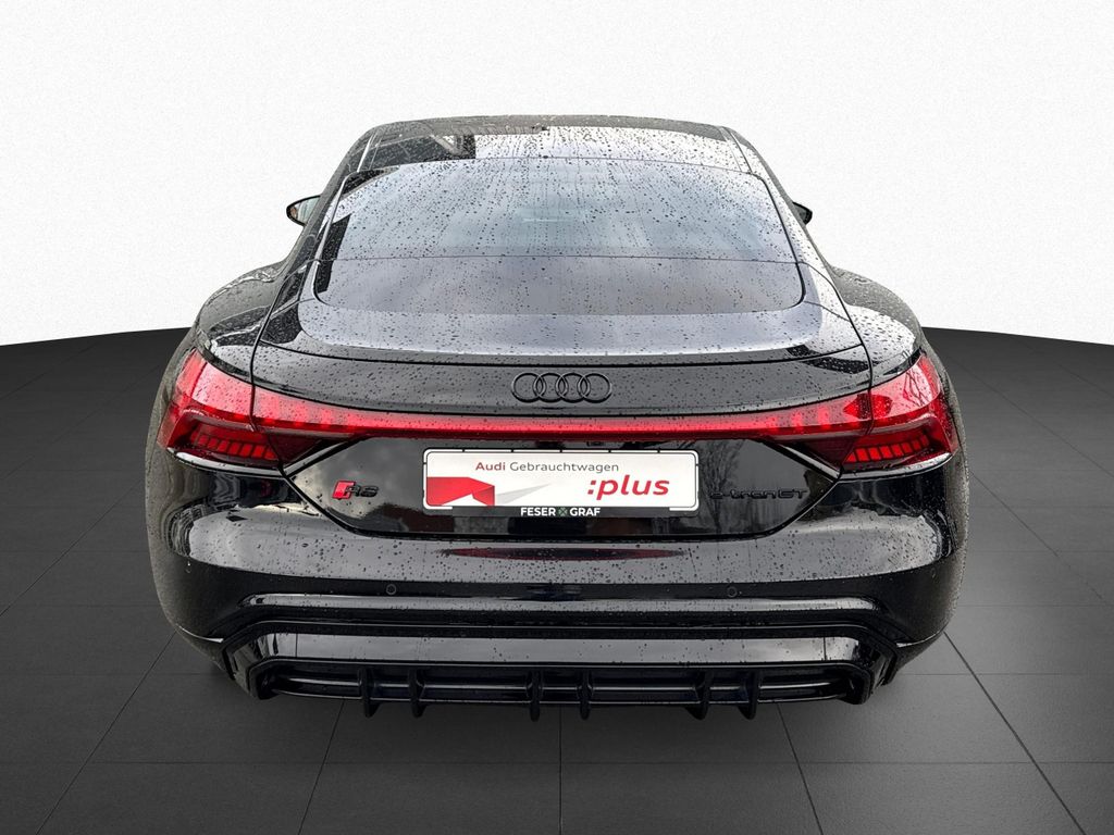 Audi RS e-tron GT 2023