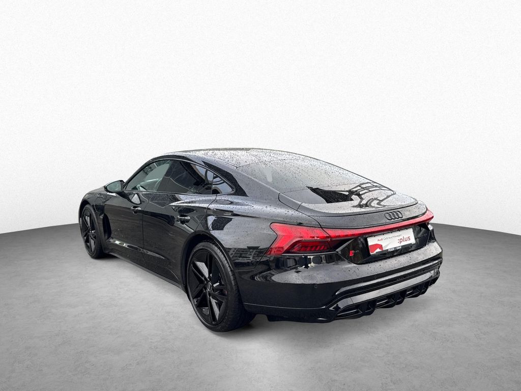 Audi RS e-tron GT 2023