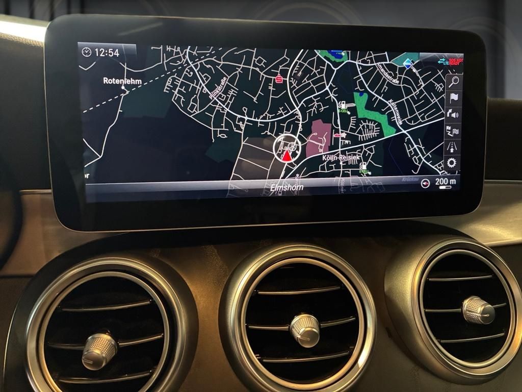 Mercedes-Benz C 300 2021