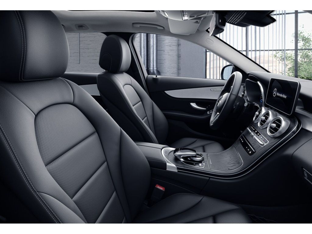 Mercedes-Benz C 300 2021