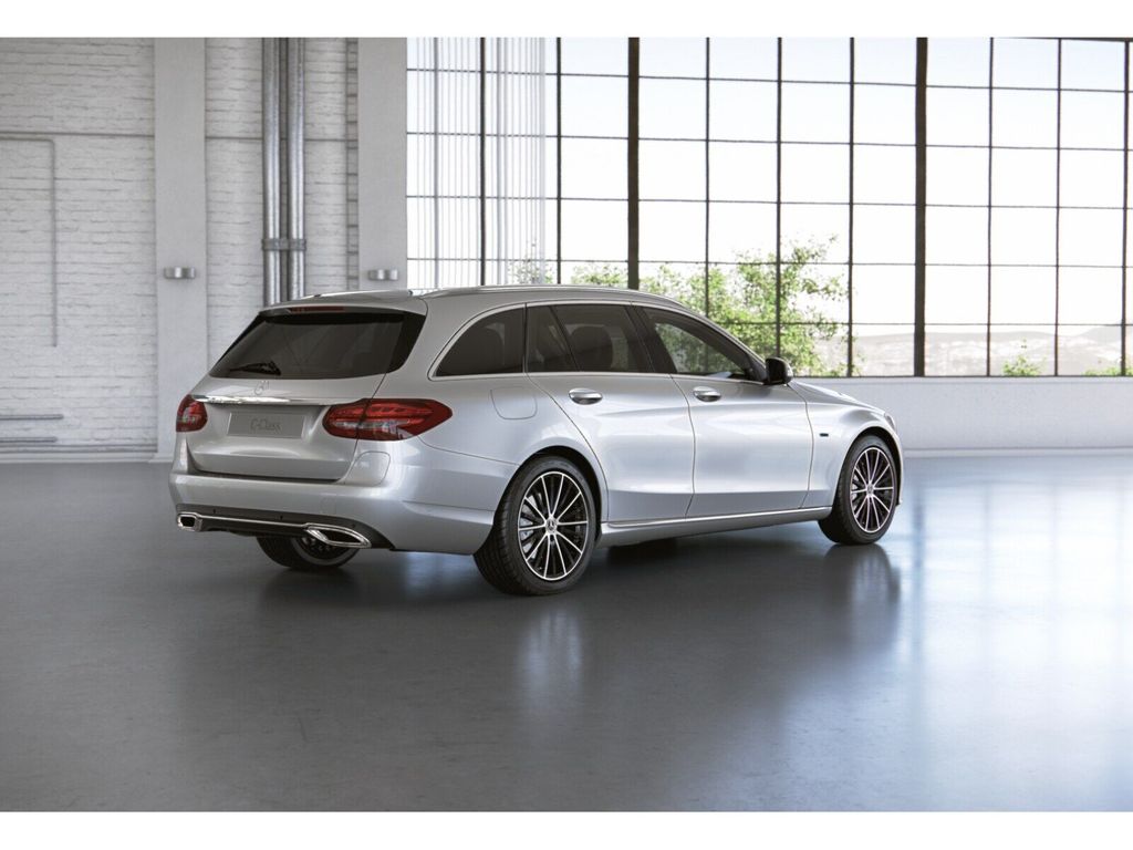 Mercedes-Benz C 300 2021