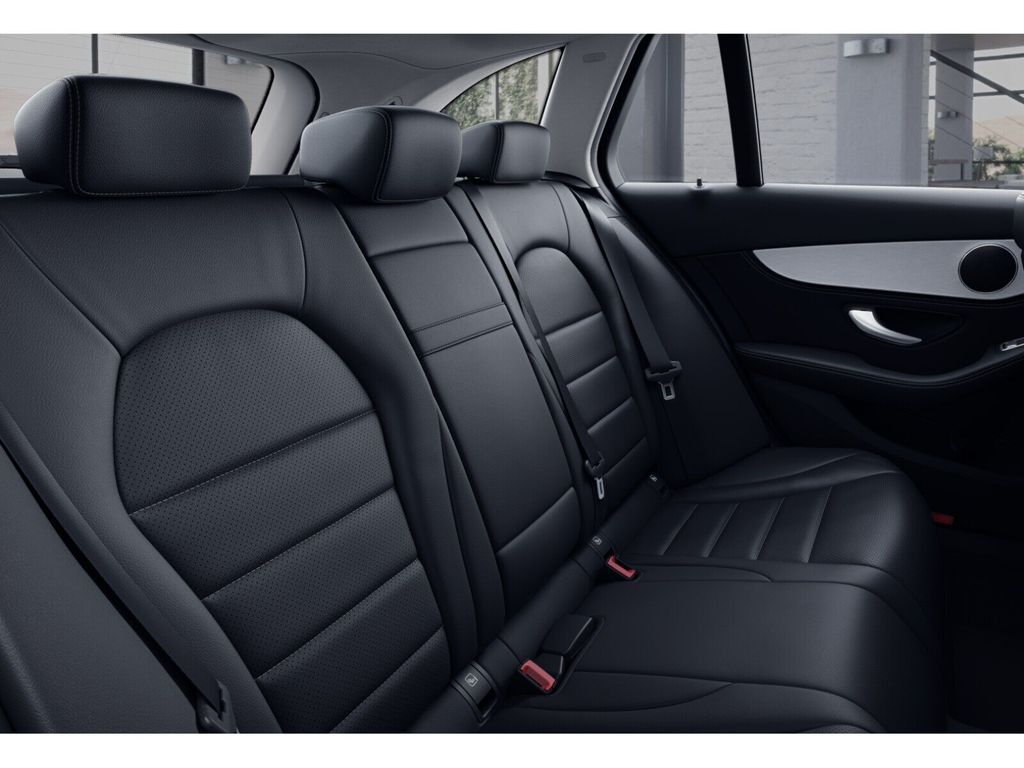 Mercedes-Benz C 300 2021