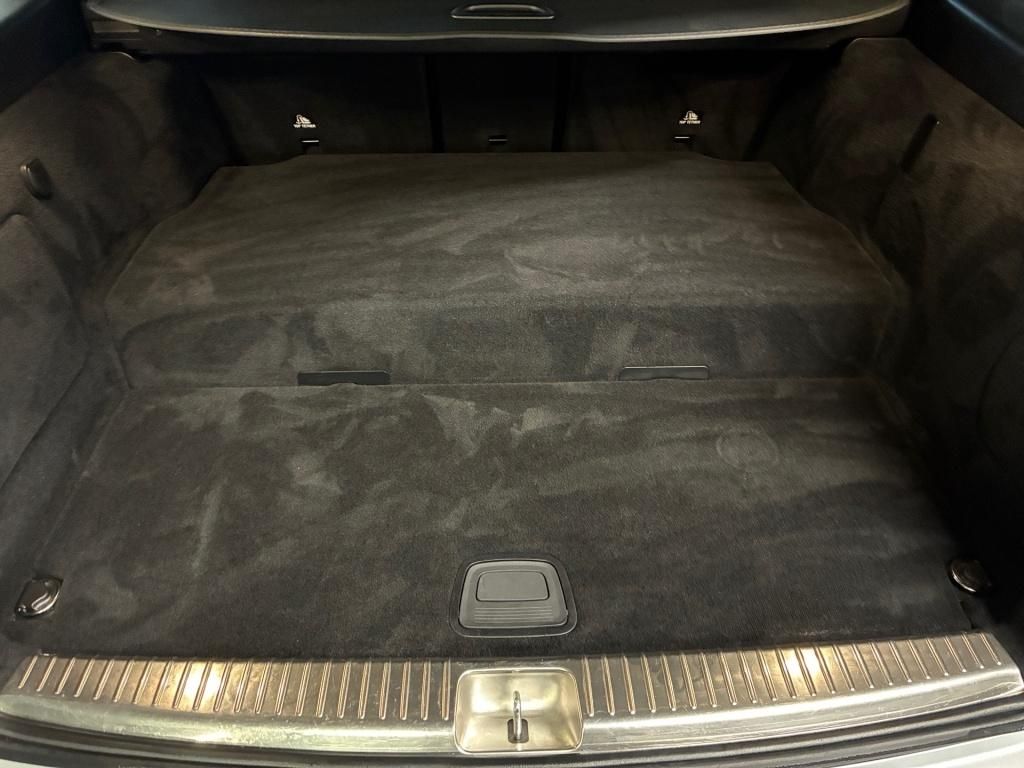 Mercedes-Benz C 300 2021
