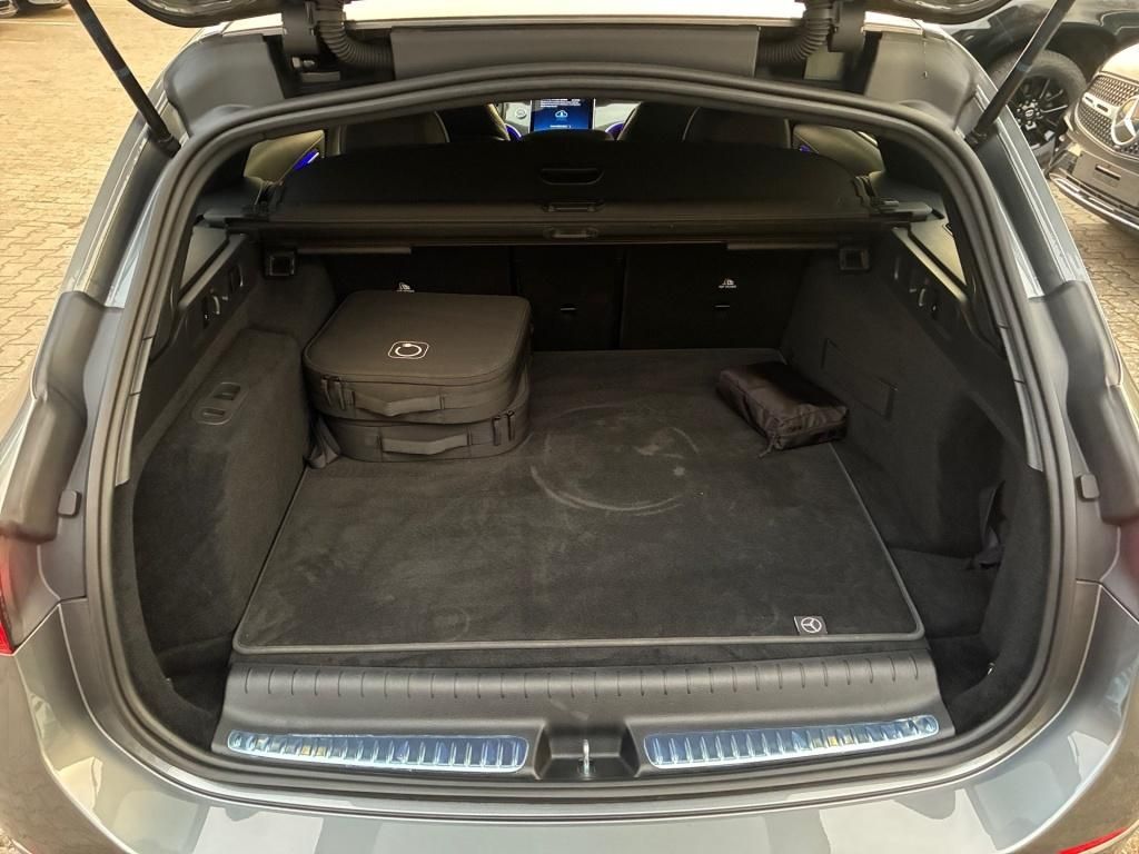 Mercedes-Benz C 300 2024
