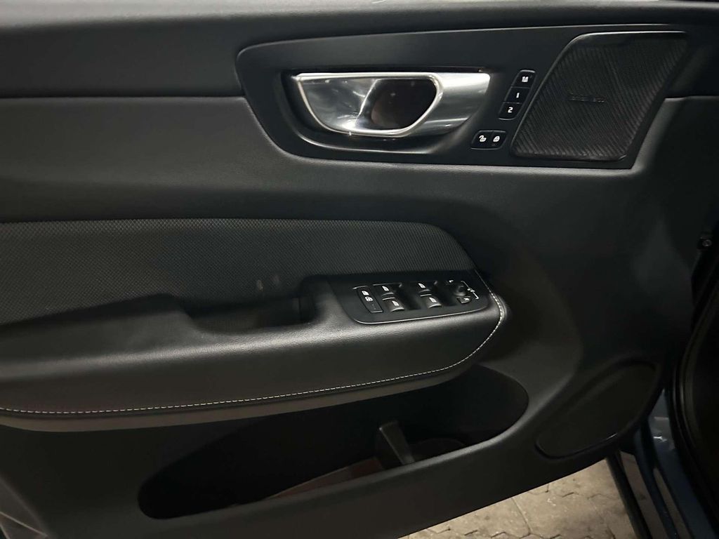 Volvo XC60 2021