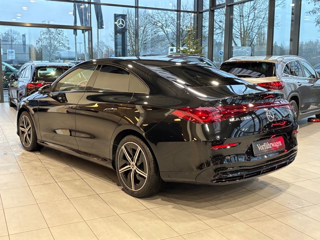 Mercedes-Benz CLA 250 2025
