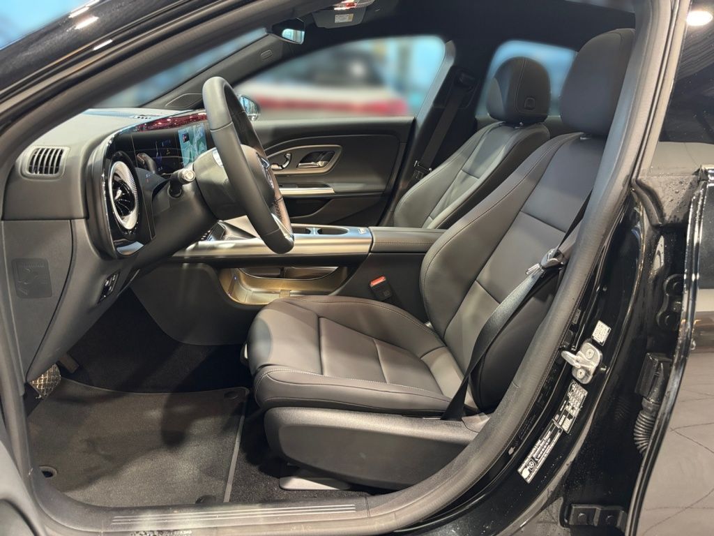 Mercedes-Benz CLA 250 2025