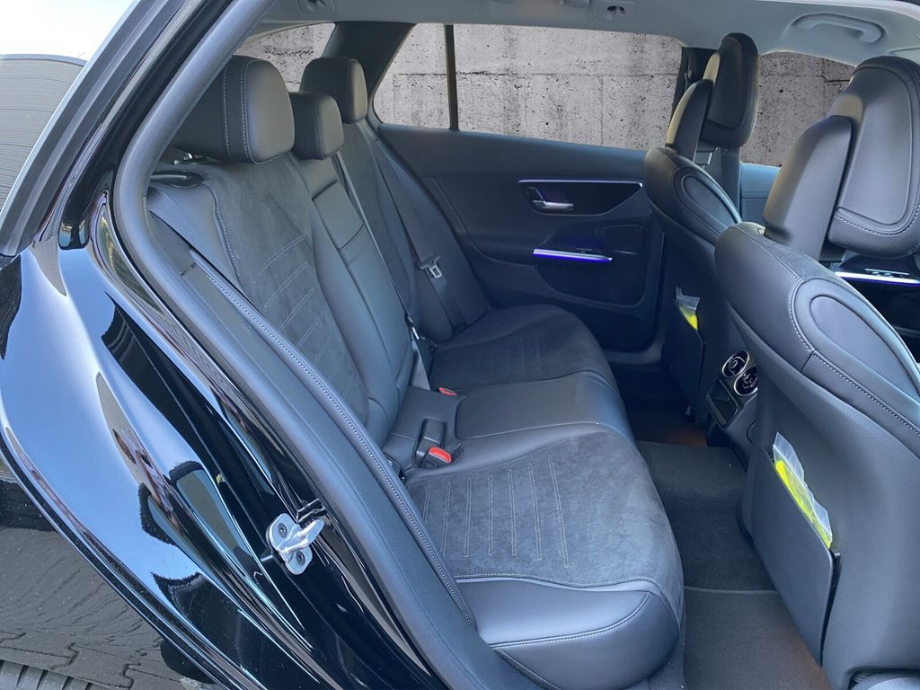 Mercedes-Benz C 200 2024