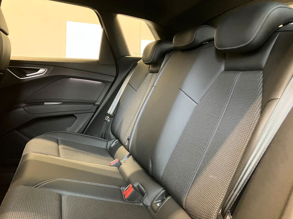 Audi Q4 e-tron 2021
