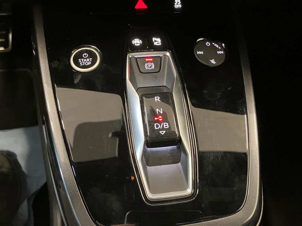 Audi Q4 e-tron 2021
