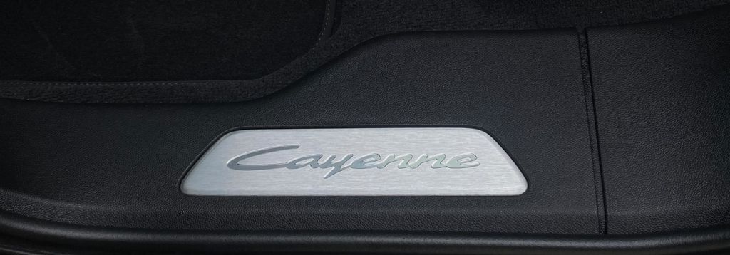 Porsche Cayenne 2023