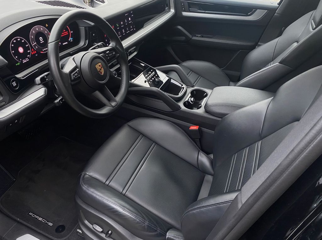 Porsche Cayenne 2023