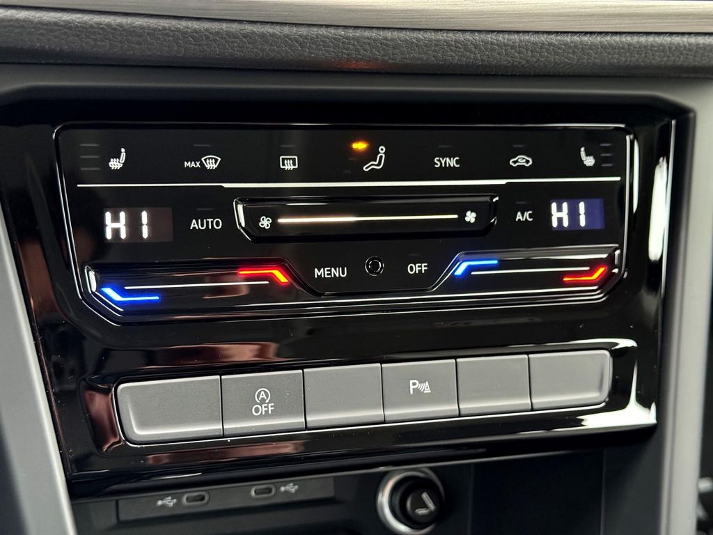 Volkswagen Touran 2024