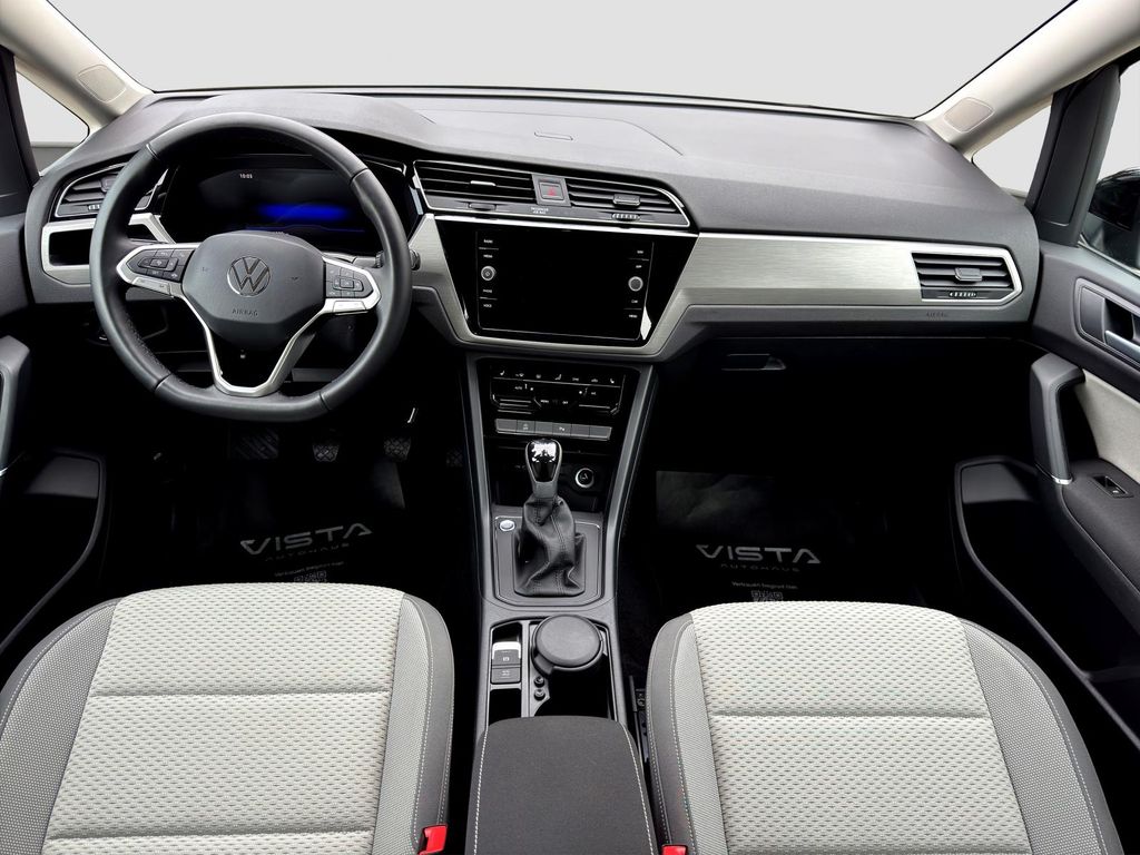 Volkswagen Touran 2024