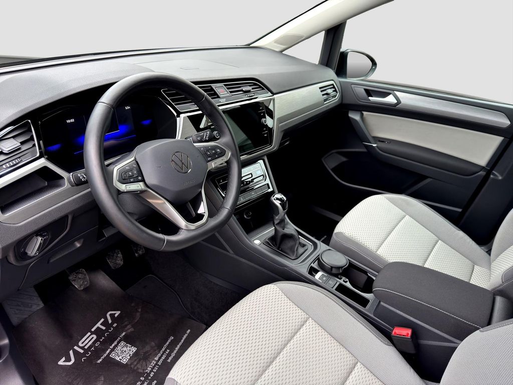 Volkswagen Touran 2024