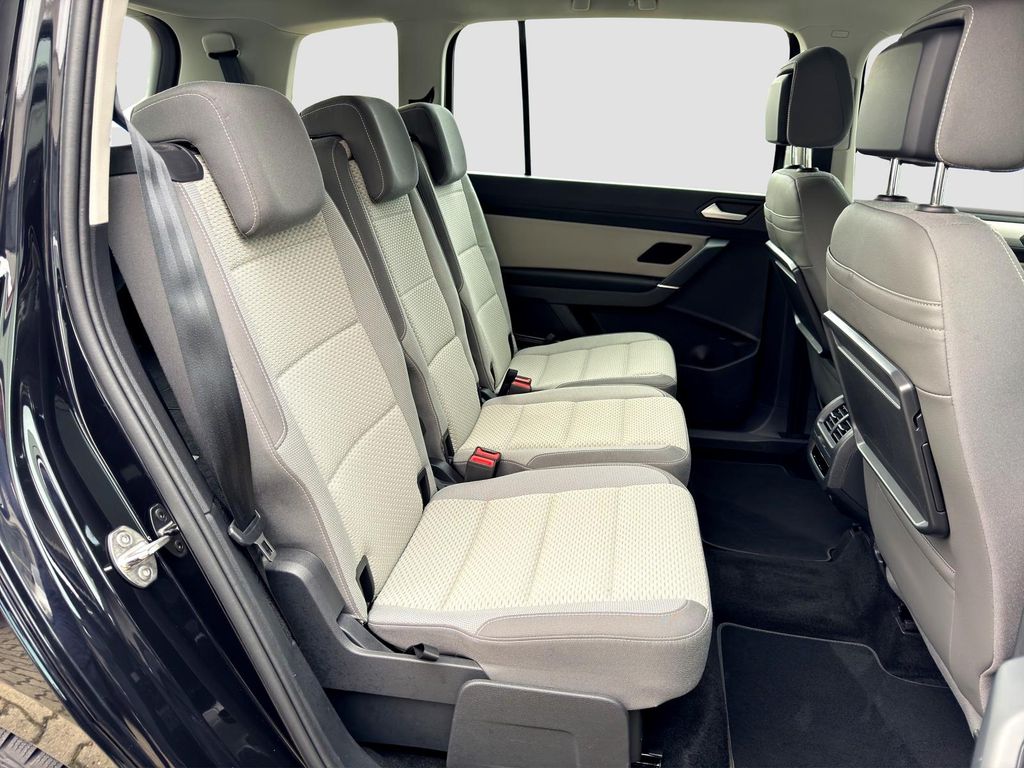 Volkswagen Touran 2024