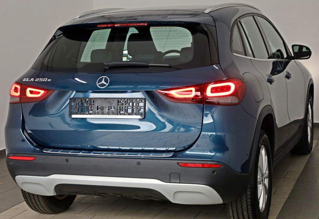 Mercedes-Benz GLA 250 2022