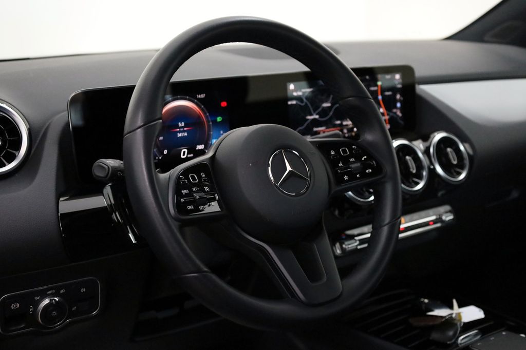 Mercedes-Benz GLA 250 2022