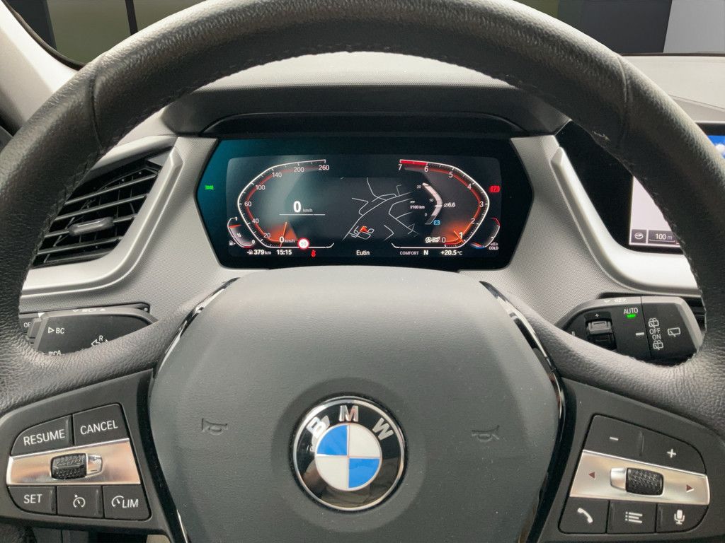 BMW 118 2022