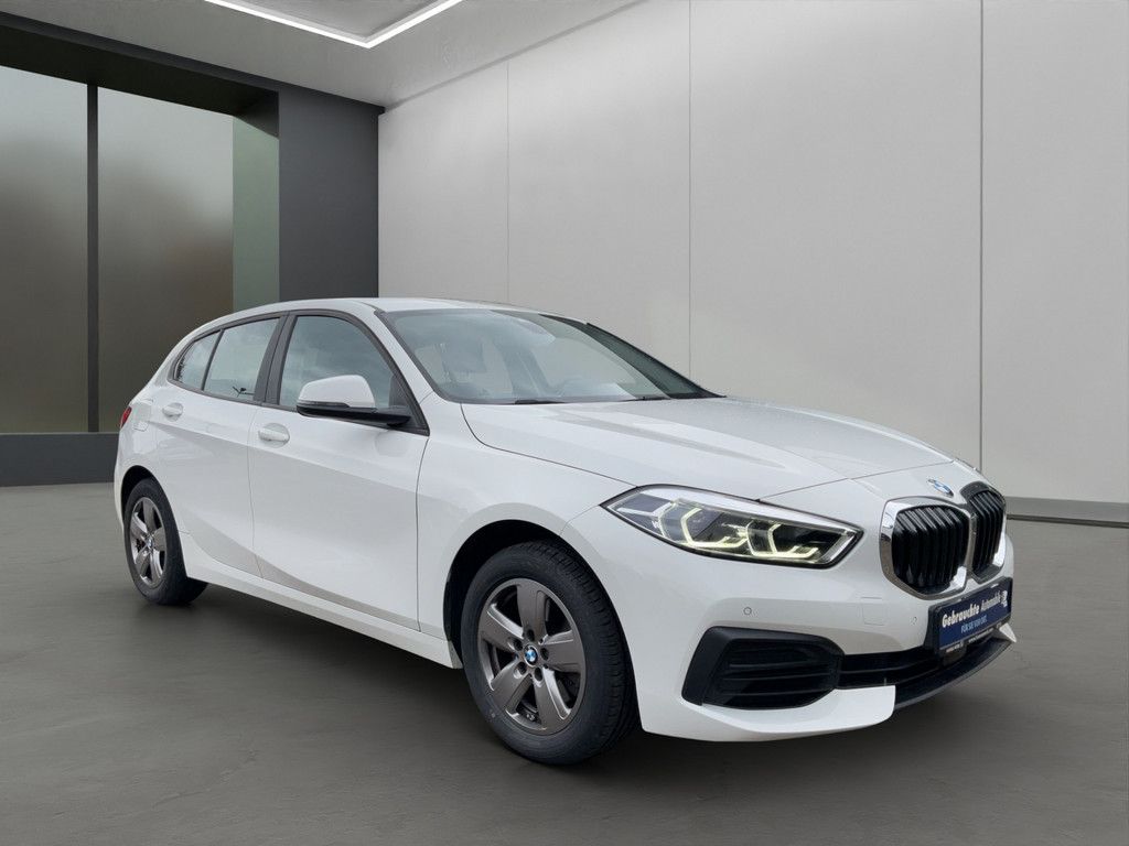 BMW 118 2022