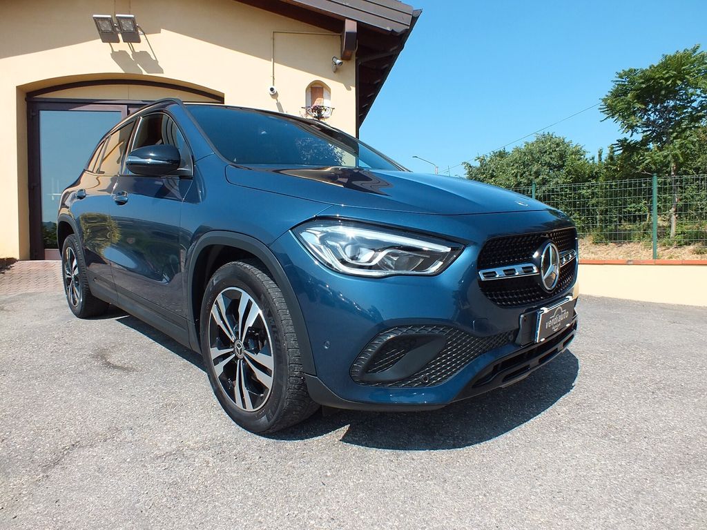 Mercedes-Benz A 180 2021